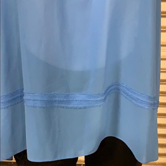 Nicole by Nicole Miller blue hi lo top size medium - Picture 4 of 7